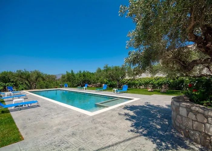 Village Drapanias Apartments