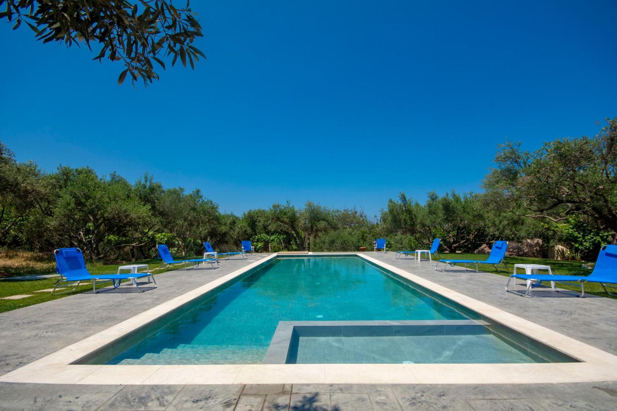 Village Drapanias Daire