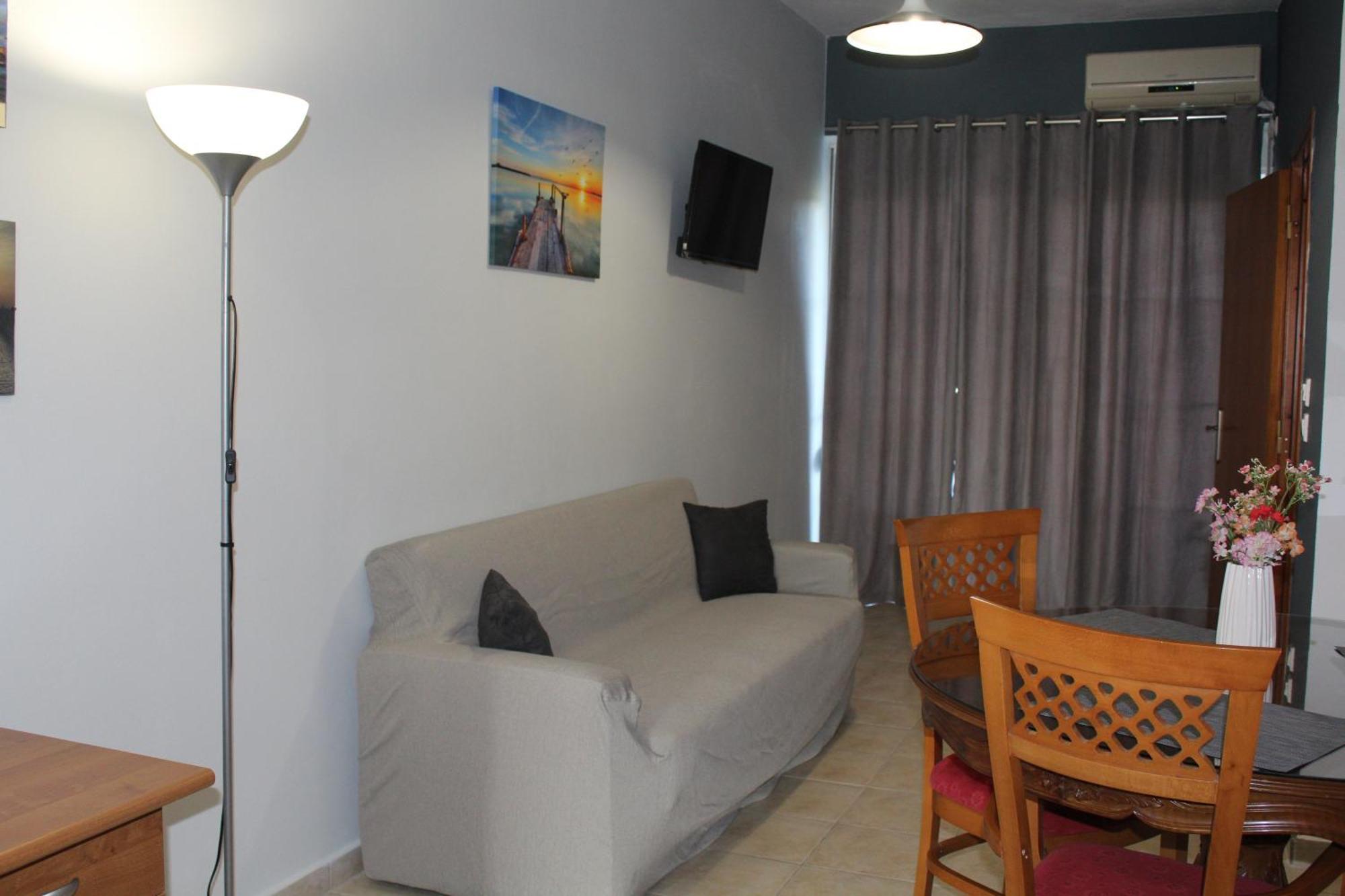Daire Village Drapanias *