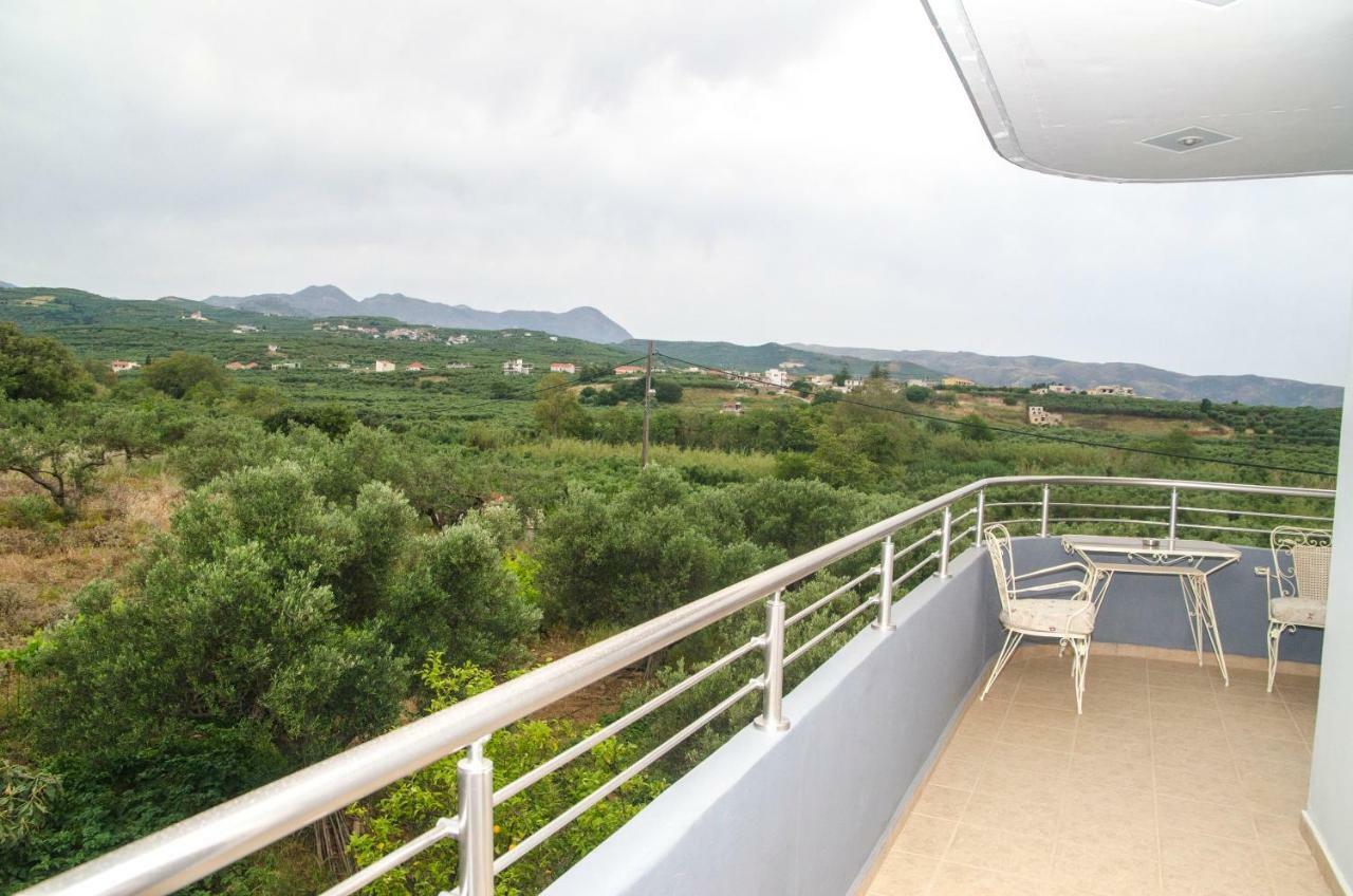 Daire Village Drapanias